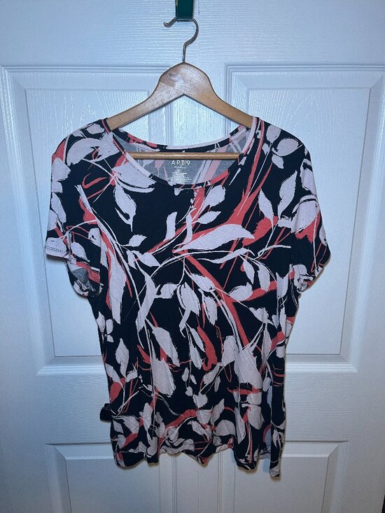 Apt. 9 Tops - Apt 9 XL Floral Top Black Pink Short Sleeve Blouse